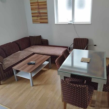 Apartment Strbic Плоче Экстерьер фото