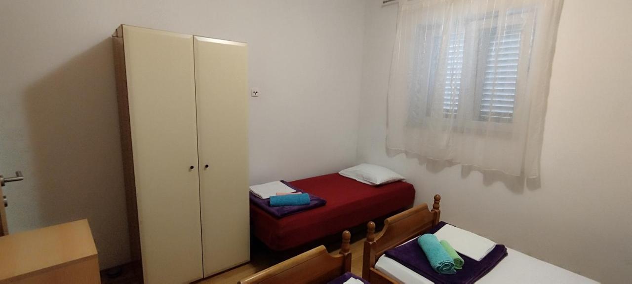 Apartment Strbic Плоче Экстерьер фото